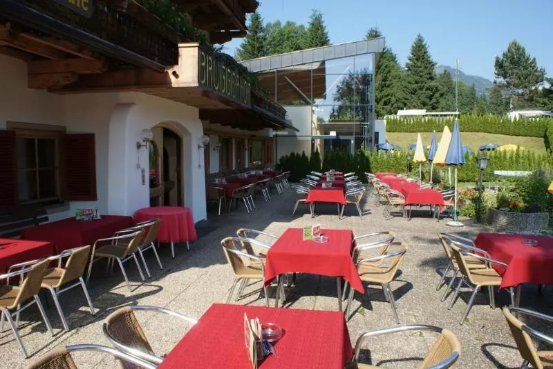 Fotos del hotel Bruggerhof - Camping, Restaurant,:  7