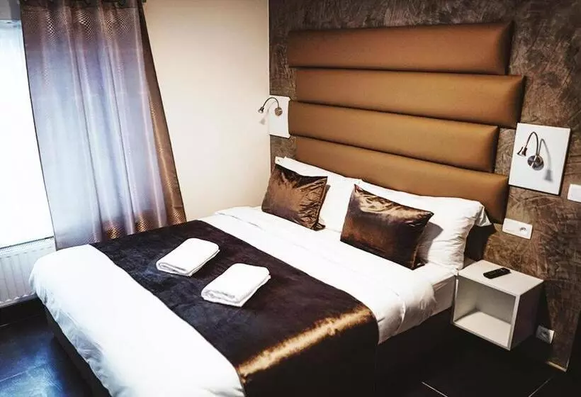 Fotos del hotel Hôtel Onyx Expo:  5