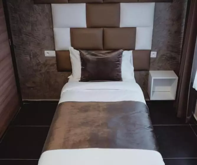 Fotos del hotel Hôtel Onyx Expo:  8