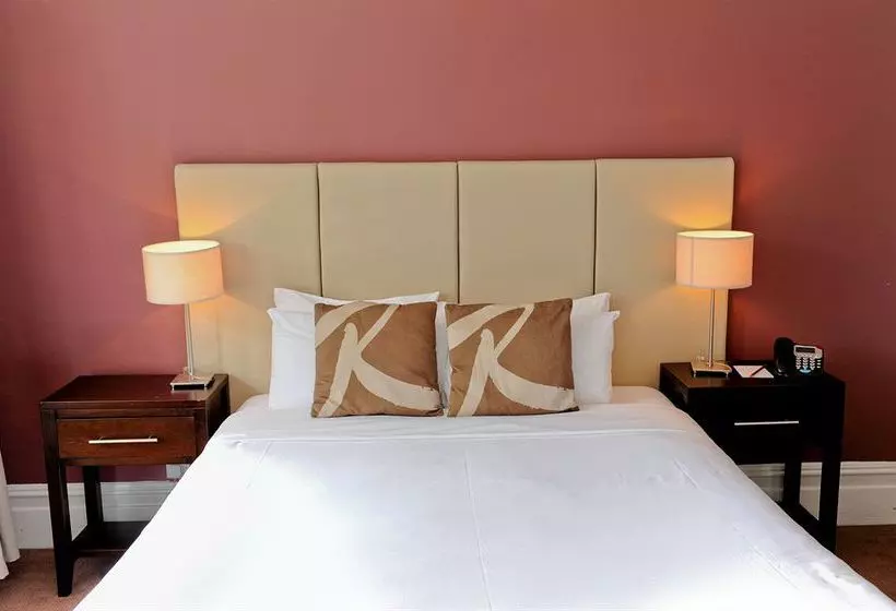 Fotos del hotel The Raglan:  12