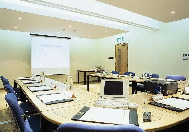 Fotos del hotel Wellington Park:  4