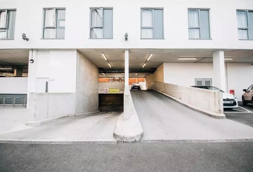 Fotos del hotel Holiday Inn Express Belfast City, An Ihg:  8