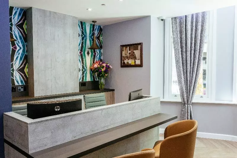 Fotos del hotel Oliver Plaza:  3