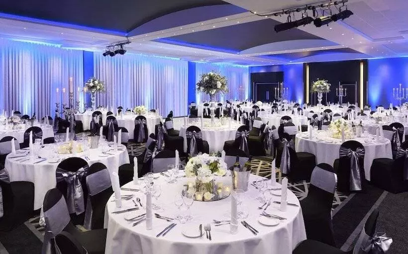 Fotos del hotel Radisson Blu Manchester Airport:  2