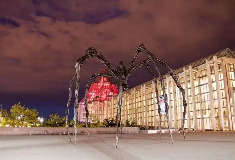 Fotos del hotel Les Suites:  2