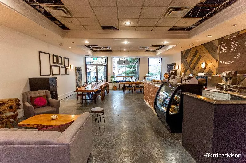 Fotos del hotel Summit Lodge Boutique Hotel Whistler:  11