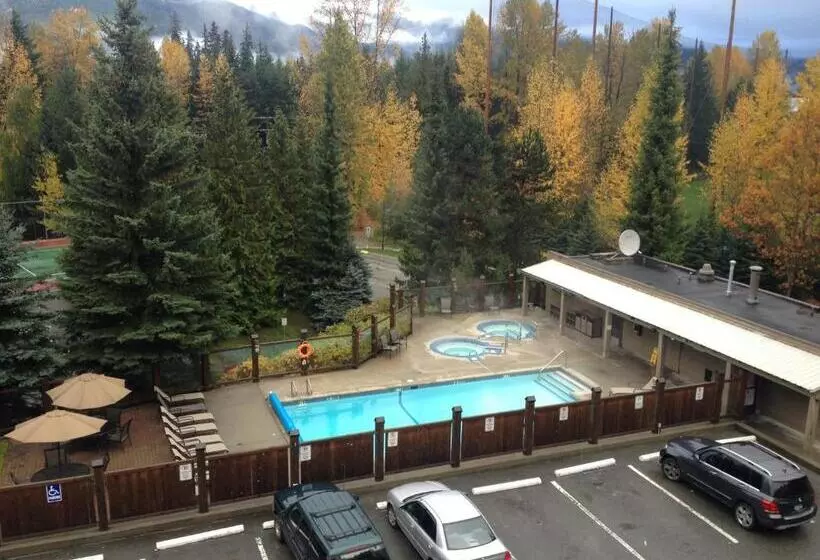 Fotos del hotel Tantalus Resort Lodge:  19