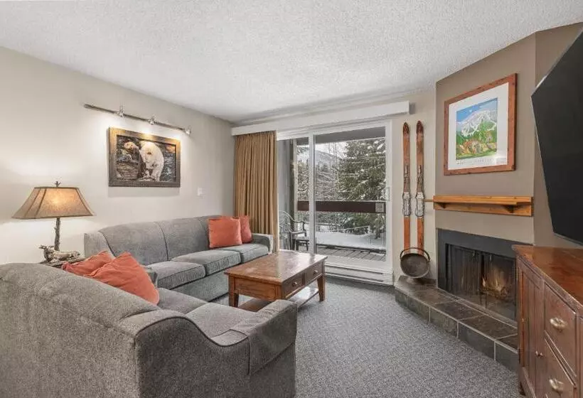 Fotos del hotel Tantalus Resort Lodge:  23