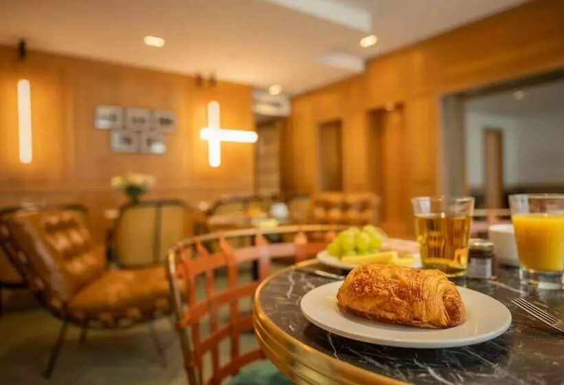 Fotos del hotel Carina Tour Eiffel:  13