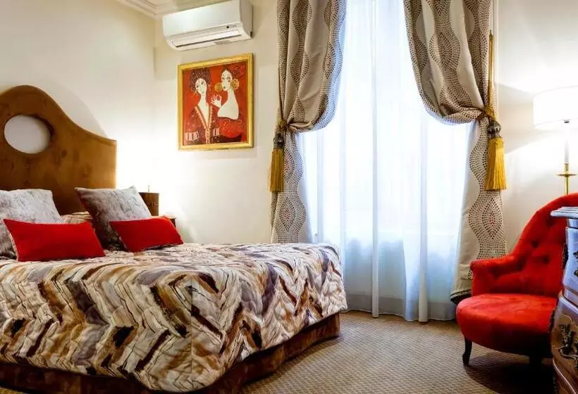 Fotos del hotel Grand Hotel Des Terreaux:  2