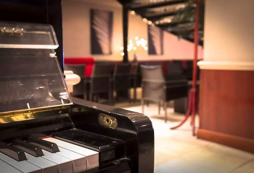 Fotos del hotel Jeanne D Arc:  3