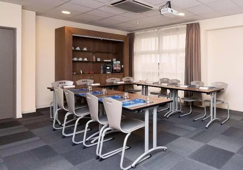 Fotos del hotel Campanile Reims Centre - Cathedrale:  5