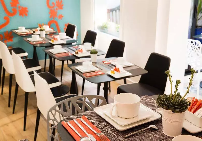 Fotos del hotel Elysees 8:  2