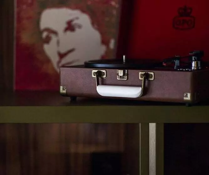 Fotos del hotel Hôtel Louvre Piemont:  4