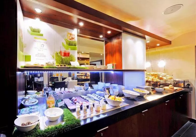 Fotos del hotel Mercure Paris Tour Eiffel Pont Mirabeau:  10