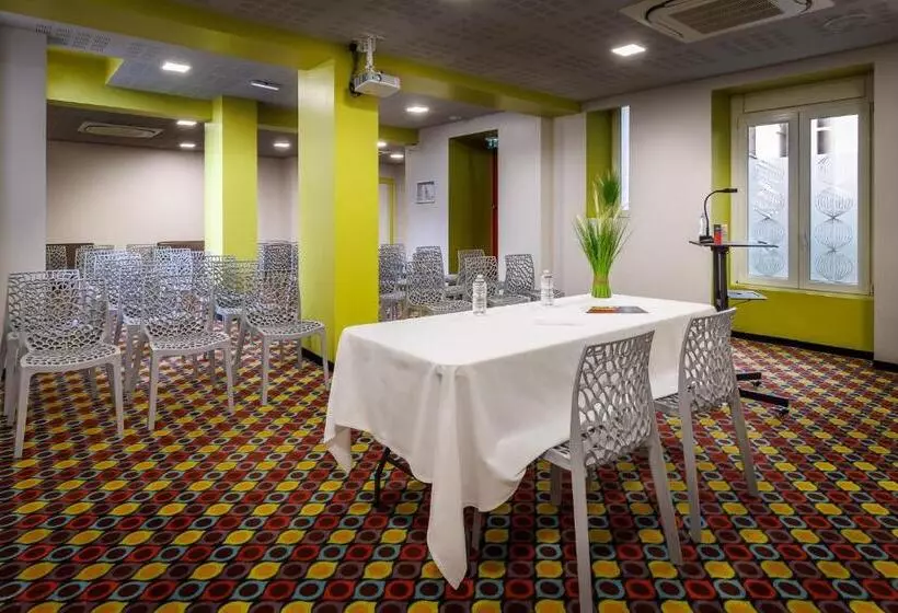 Fotos del hotel Hôtel Saint Louis De France:  7