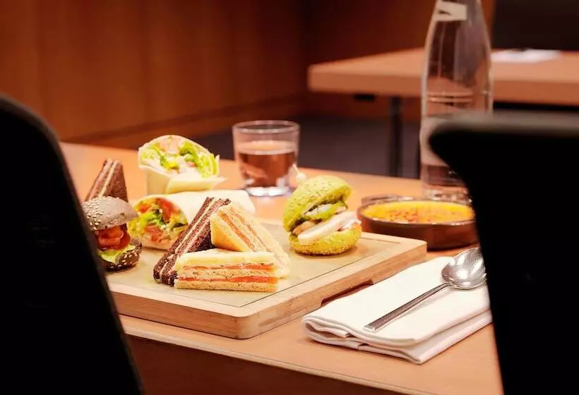 Fotos del hotel Sheraton Paris Roissy Airport:  15