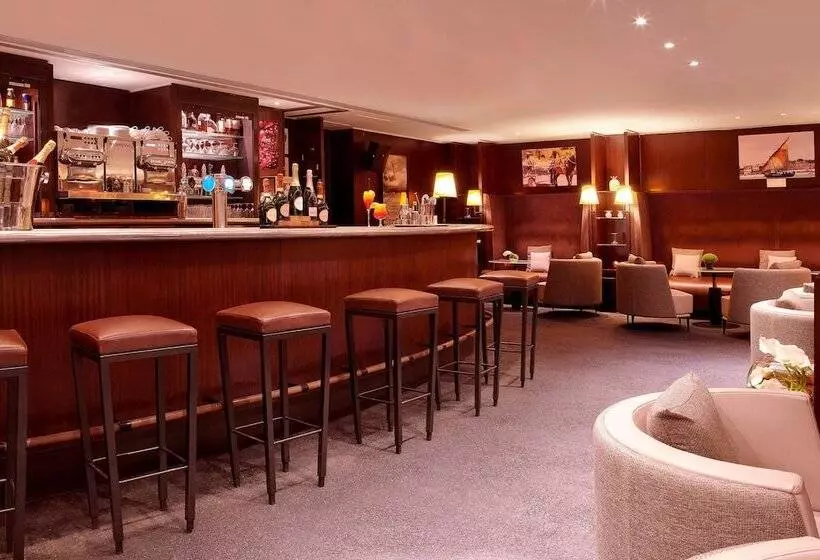 Fotos del hotel Sheraton Paris Roissy Airport:  6