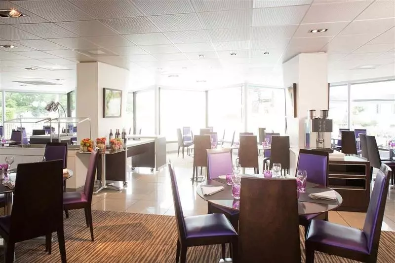 Fotos del hotel Novotel Bordeaux Lac:  4