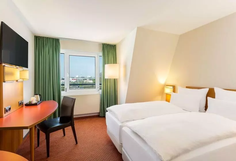 Fotos del hotel Nh Berlin City Ost:  11