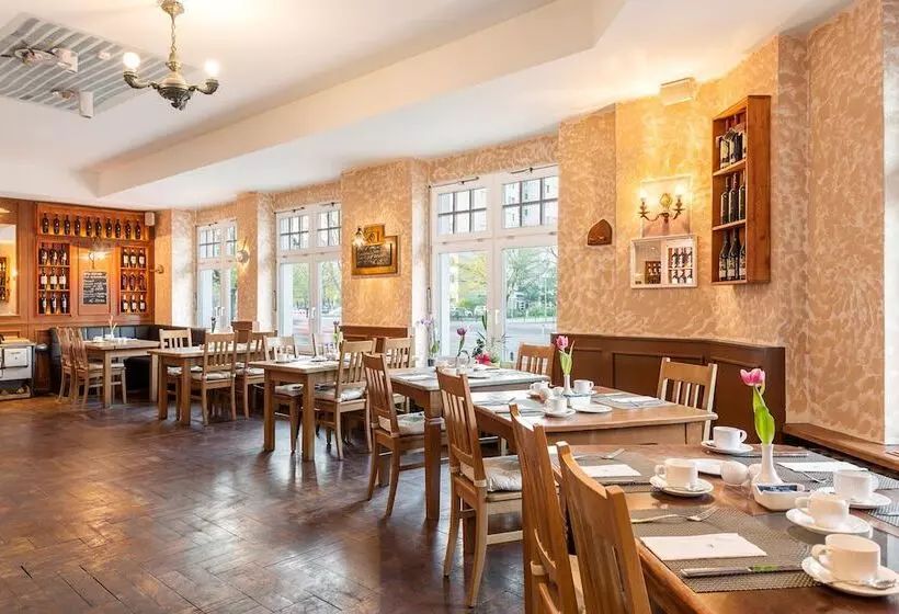 Fotos del hotel Nh Berlin City Ost:  19