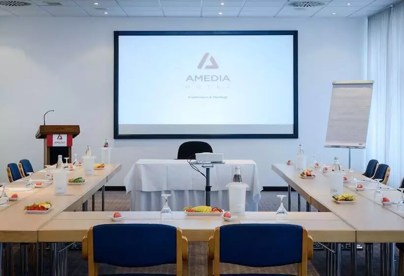 Fotos del hotel Amedia  Dresden Elbpromenade:  5