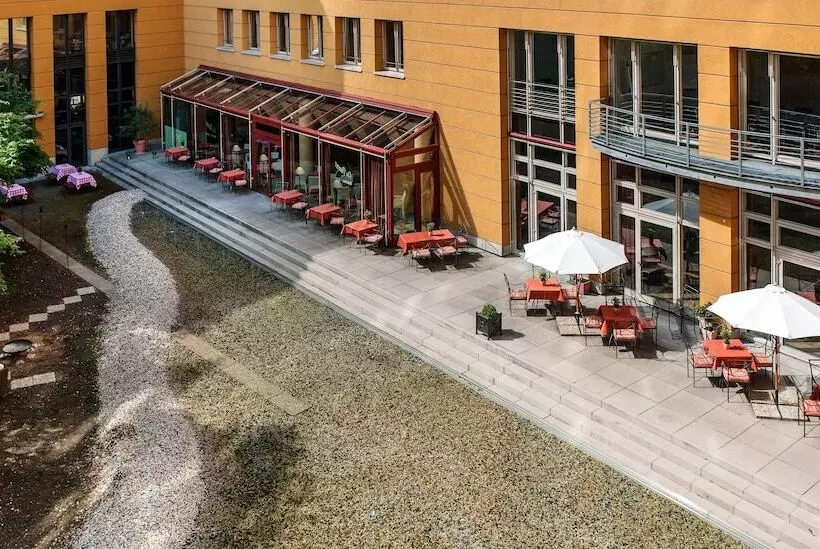 Fotos del hotel Elbflorenz Dresden:  4