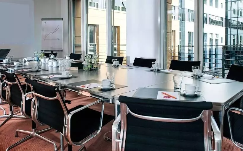 Fotos del hotel Elbflorenz Dresden:  11