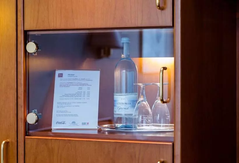 Fotos del hotel Senscity  Berlin Spandau:  8