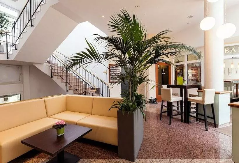 Fotos del hotel Senscity  Berlin Spandau:  2