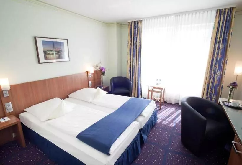 Fotos del hotel Hanseport Hamburg:  12