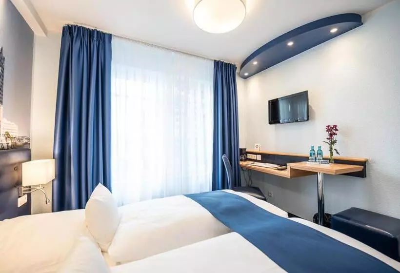 Fotos del hotel Hanseport Hamburg:  21