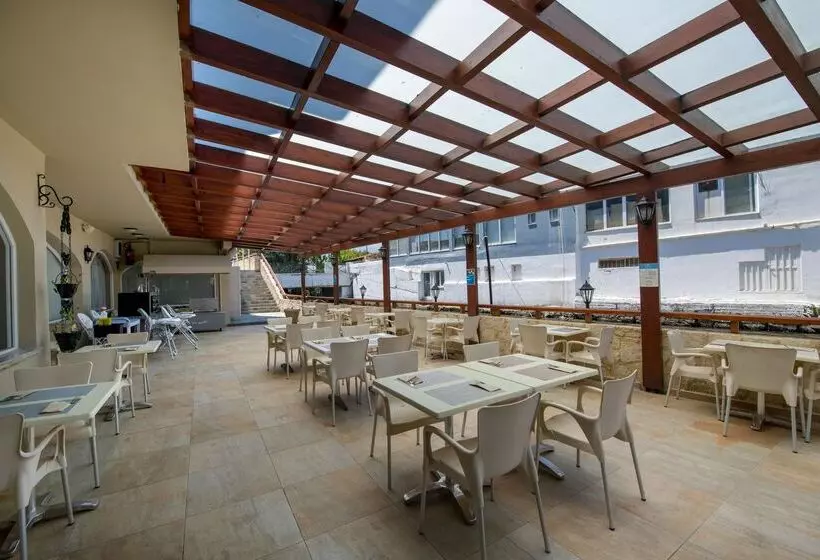 Fotos del hotel Kalyves Beach:  13