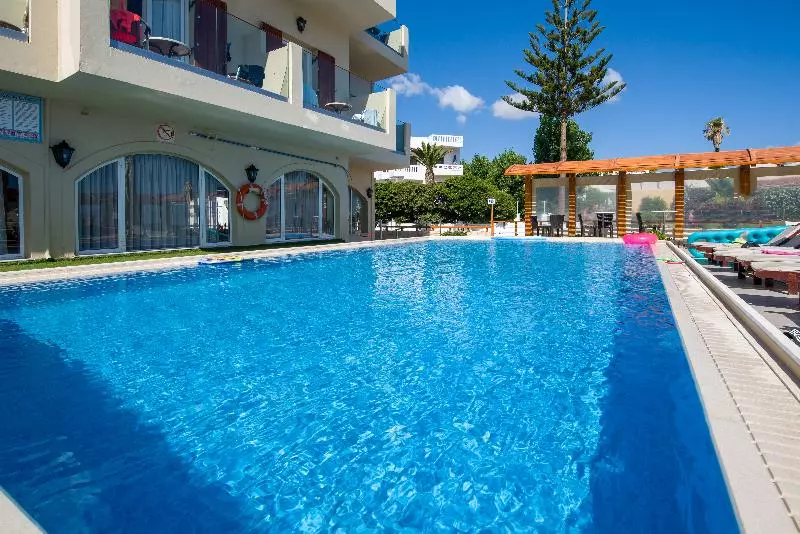 Fotos del hotel Kalyves Beach:  24