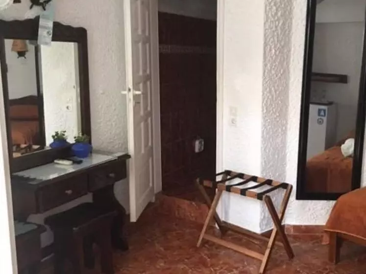 Fotos del hotel Porto Perissa:  12