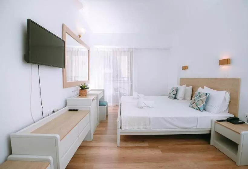 Fotos del hotel Santa Marina:  17