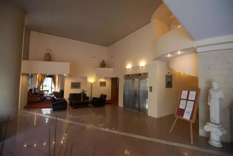 Fotos del hotel Santa Marina:  3