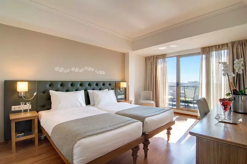 Fotos del hotel Titania:  24