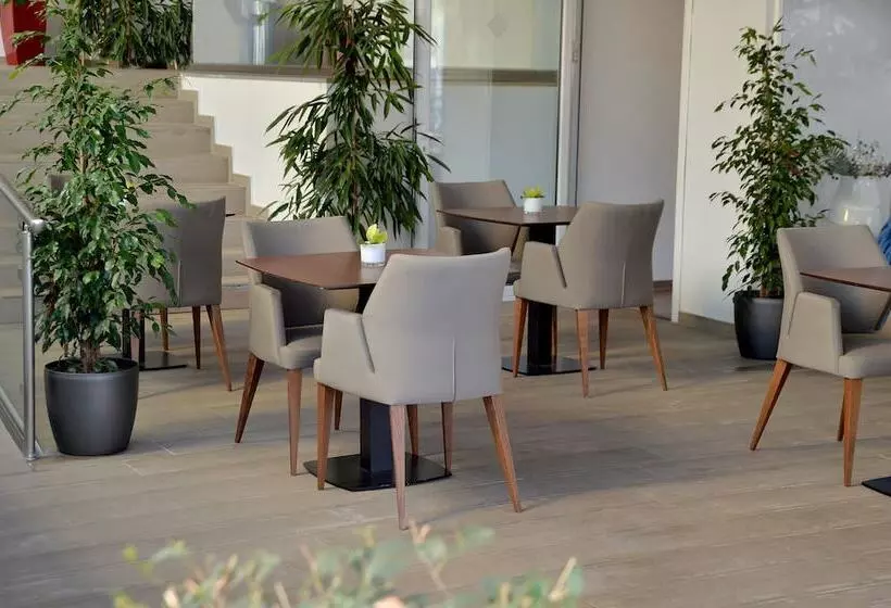 Fotos del hotel Athenaeum Smart:  24