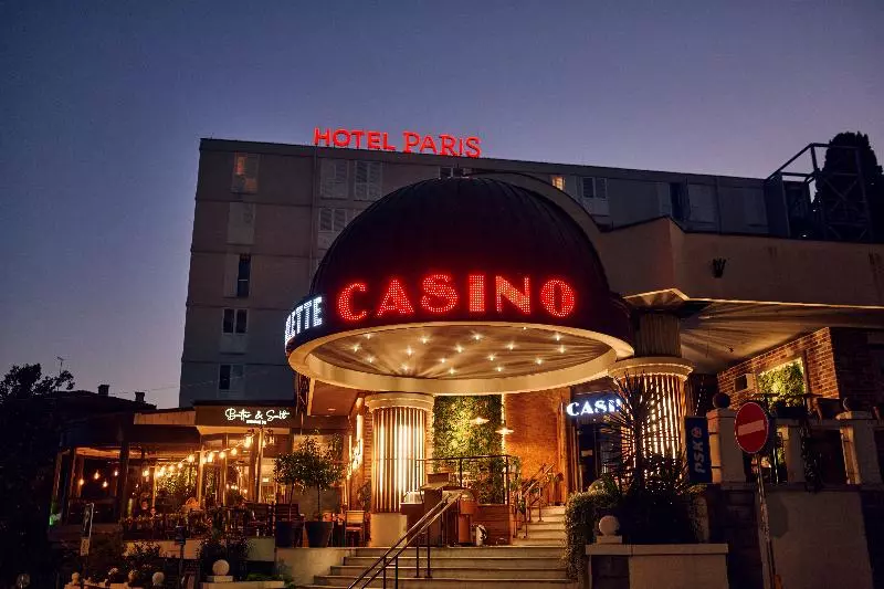 Fotos del hotel Paris:  1