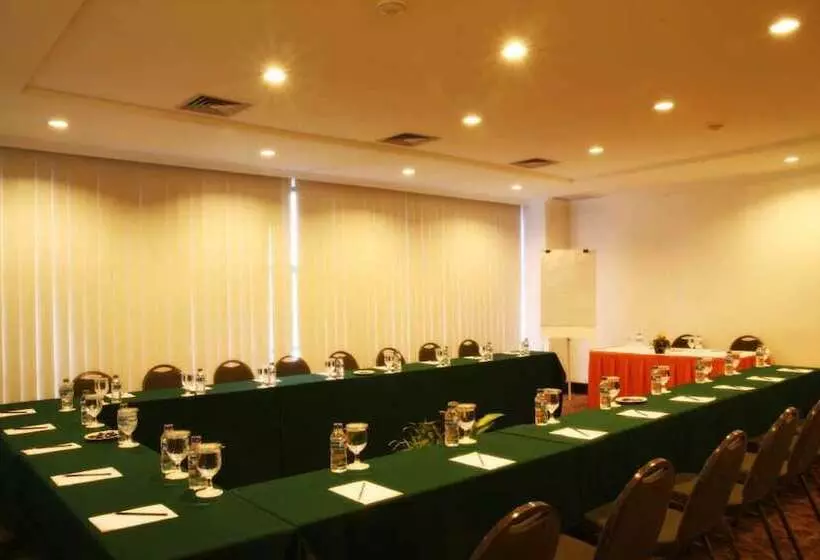 Fotos del hotel The Acacia  Jakarta:  6