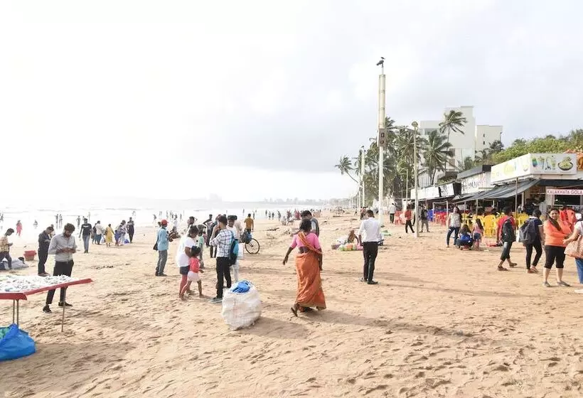 Fotos del hotel Kings International:  8