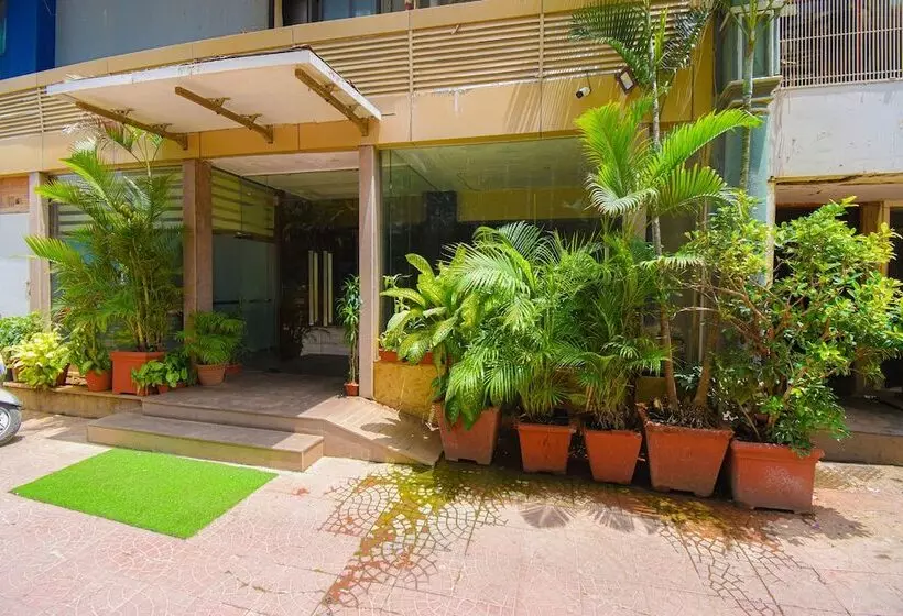 Fotos del hotel Kings International:  14