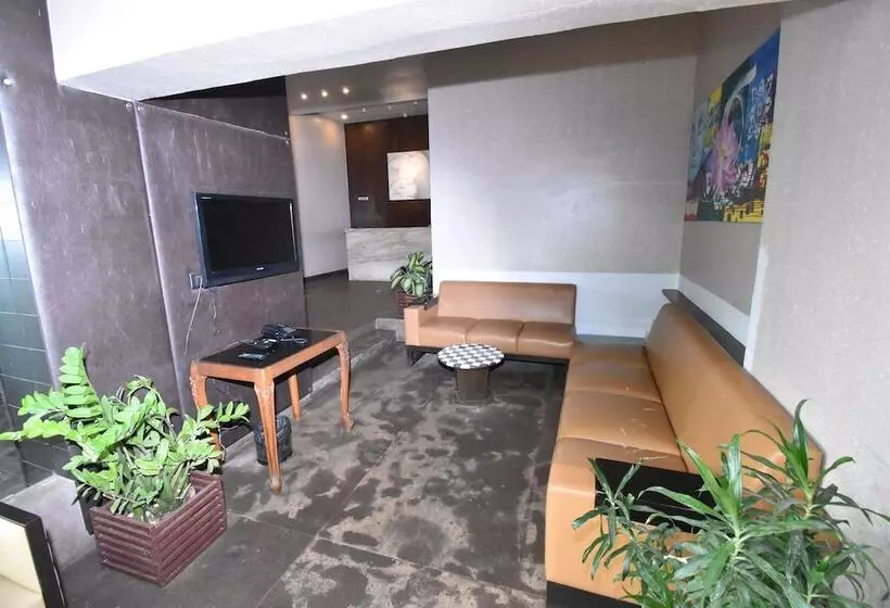 Fotos del hotel Kings International:  10