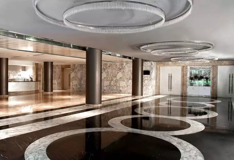 Fotos del hotel Le Royal Meridien Chennai:  2