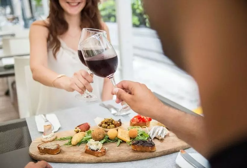 Fotos del hotel Ibis Styles Palermo Cristal:  17