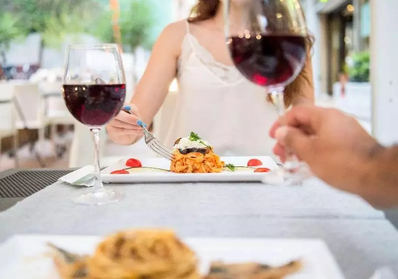 Fotos del hotel Ibis Styles Palermo Cristal:  4