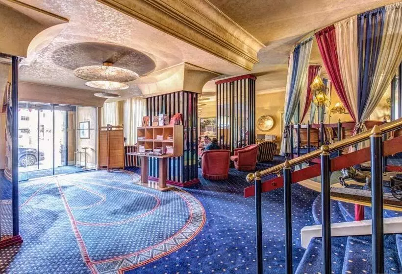 Fotos del hotel Auriga:  2