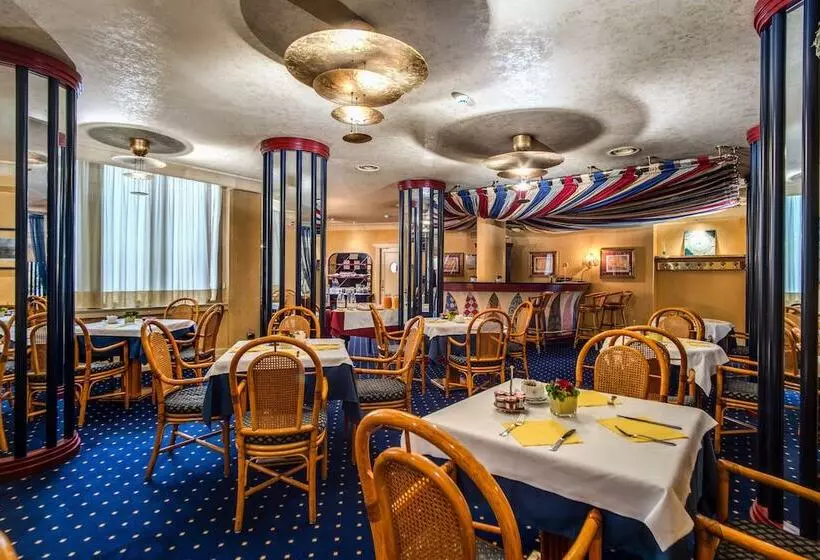 Fotos del hotel Auriga:  6