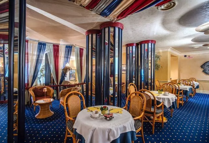 Fotos del hotel Auriga:  12